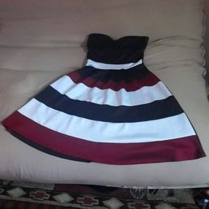 Sleeveless Black ,White , Burgundy Dress